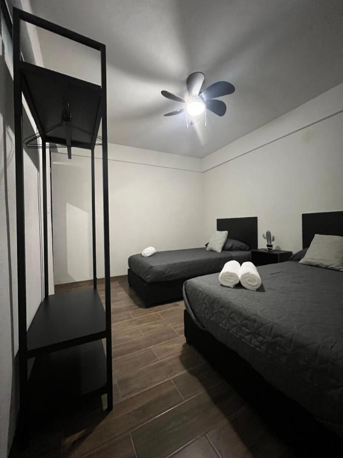 Hotel Tia Flora Λεόν Εξωτερικό φωτογραφία