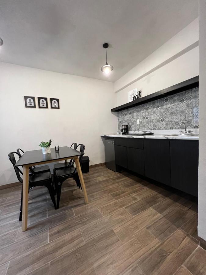 Hotel Tia Flora Λεόν Εξωτερικό φωτογραφία